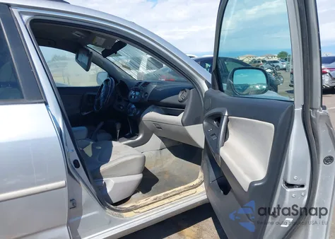 2011 Toyota Rav4 z USA, uszkodzony, nr VIN 2T3BF4DV5BW084545